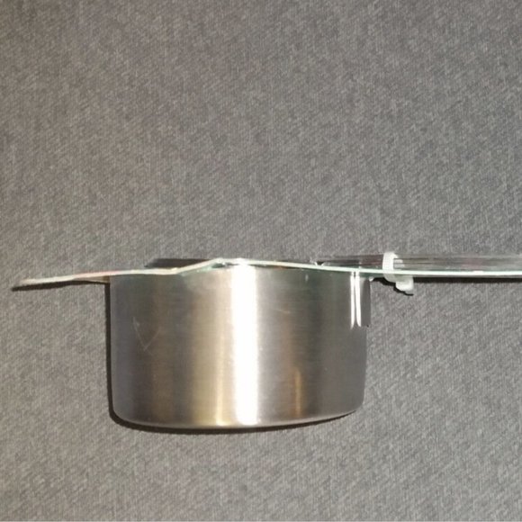 Set Of 4 Measuring Cups Stainless Steel Playful Posy Embossed - Picture 4 of 8